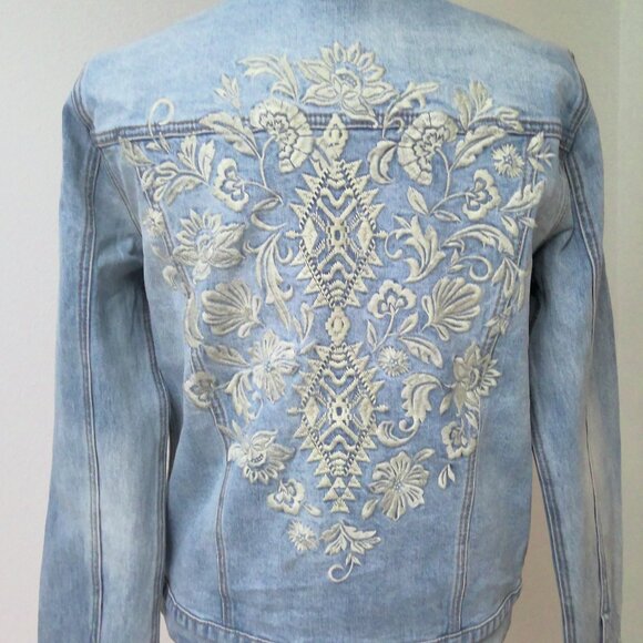 NEW Stetson Denim Jean Trucker Jacket Western Embroidered Back Women's Small - Picture 3 of 9